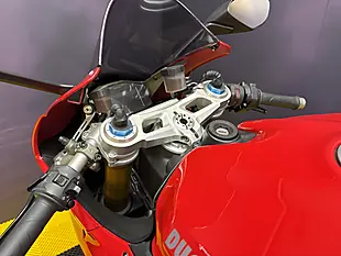 Used 2013 Ducati 1199 Panigale S Red - Interior and Exterior details 6