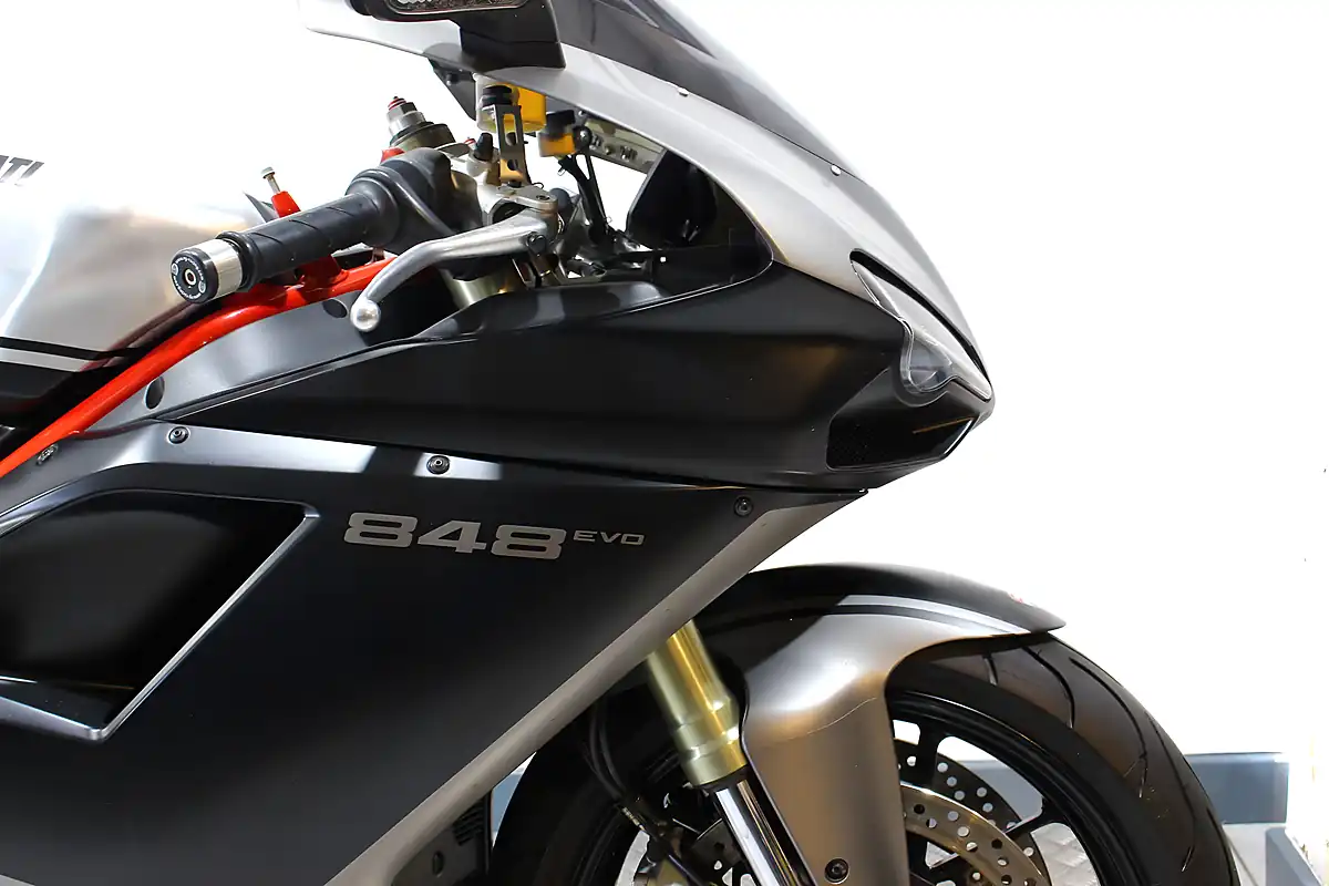 Used 2013 Ducati 848 Evo Corse Black/Grey - Interior and Exterior details 4
