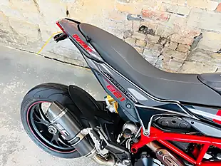 Used 2013 Ducati Hypermotard 821 Sp Black - Interior and Exterior details 9