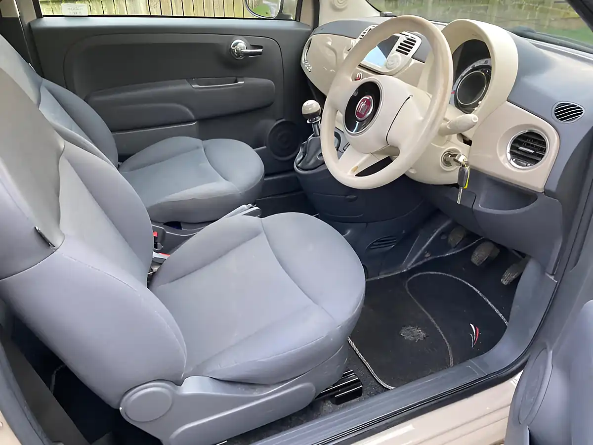 Used 2013 Fiat 500 Colour Therapy Beige - Interior and Exterior details 15