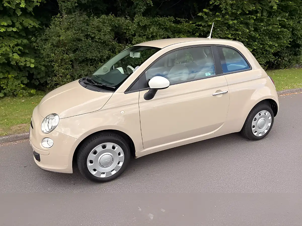 Used 2013 Fiat 500 Colour Therapy Beige - Interior and Exterior details 2