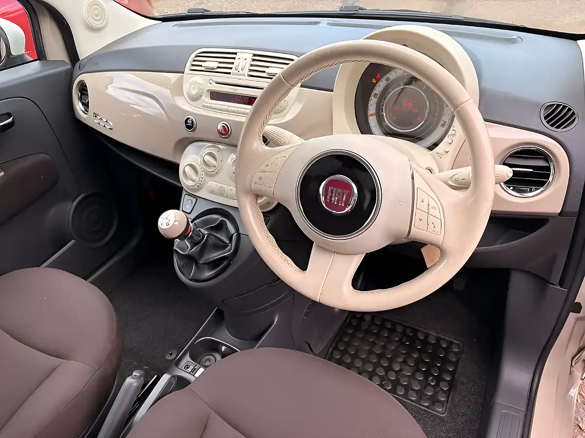 Used 2013 Fiat 500 Colour Therapy Beige - Interior and Exterior details 8