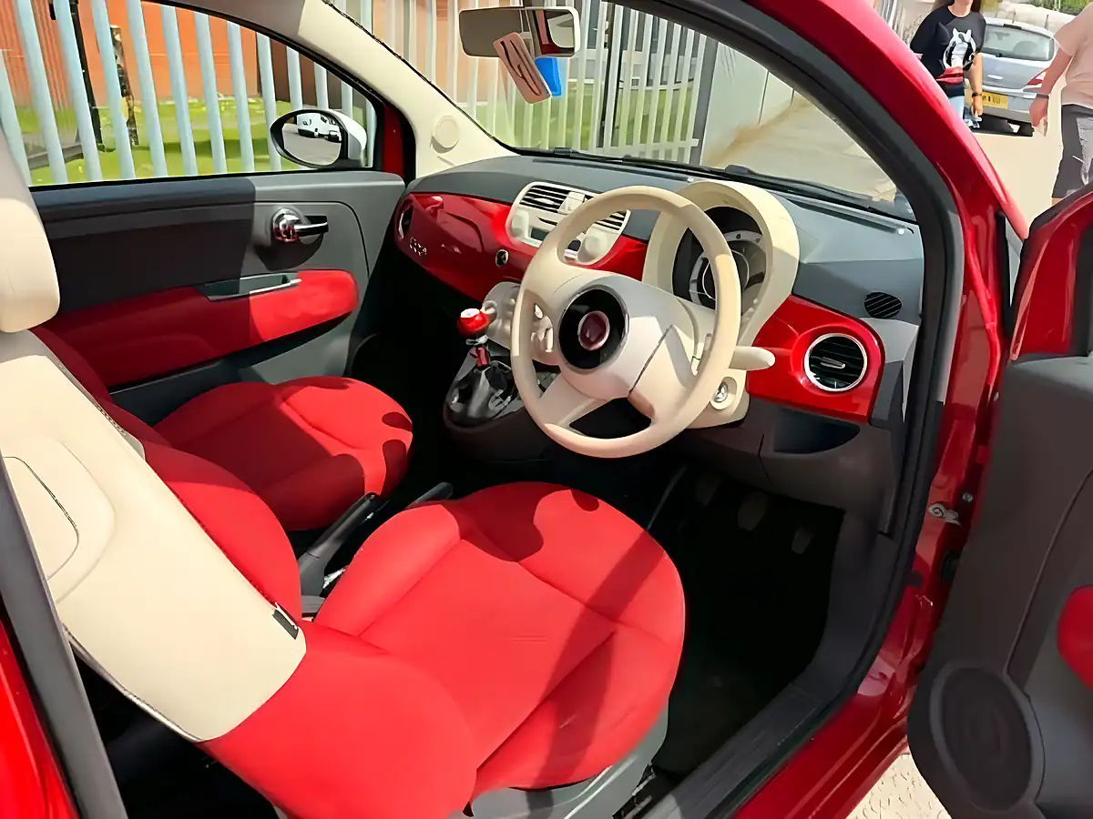Used 2013 Fiat 500 Colour Therapy Red - Interior and Exterior details 10