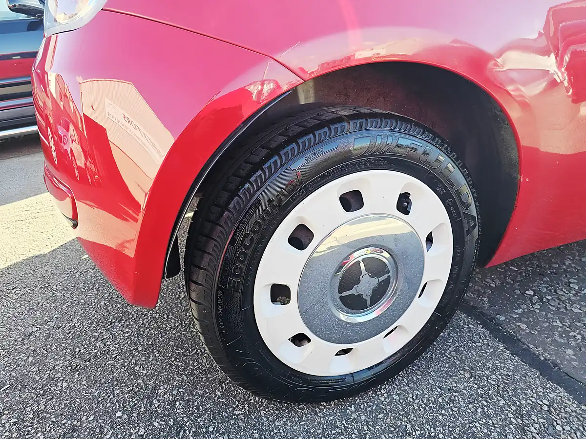Used 2013 Fiat 500 Colour Therapy Red - Interior and Exterior details 19