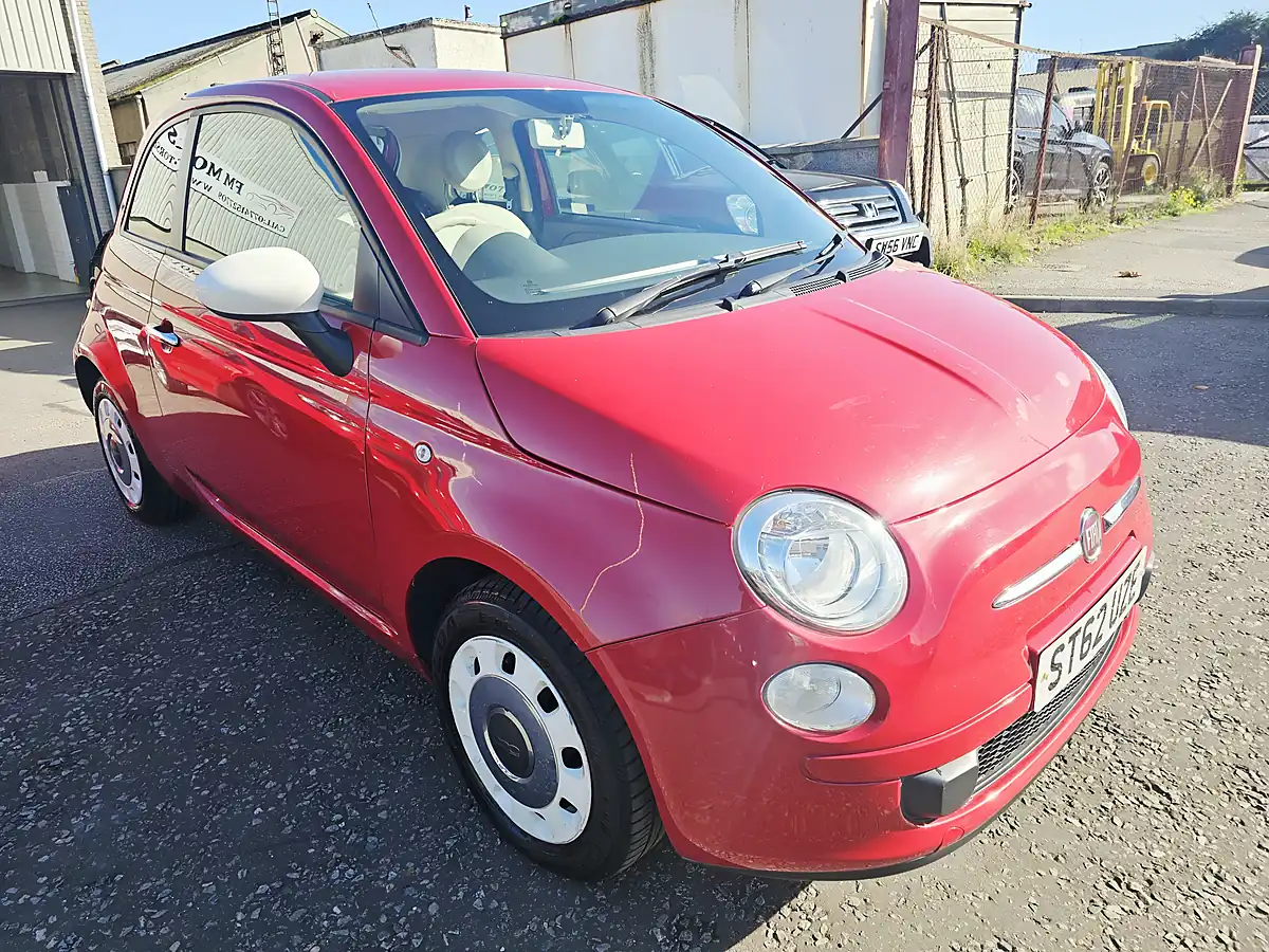 Used 2013 Fiat 500 Colour Therapy Red - Interior and Exterior details 2