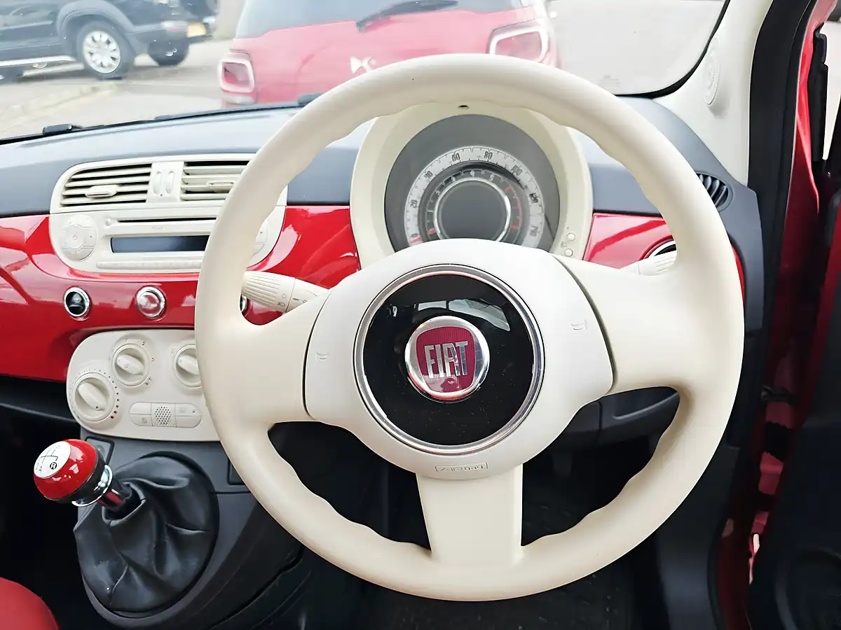 Used 2013 Fiat 500 Colour Therapy Red - Interior and Exterior details 13