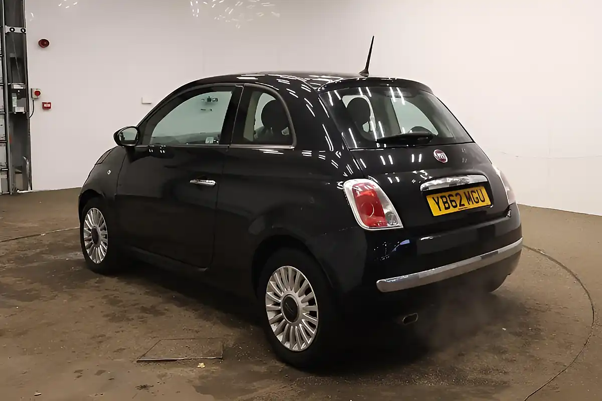 Used 2013 Fiat 500 Lounge Black - Interior and Exterior details 3