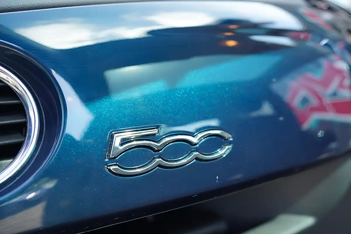 Used 2013 Fiat 500 Lounge Blue - Interior and Exterior details 19
