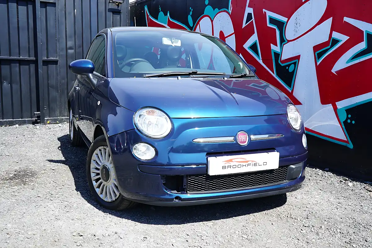Used 2013 Fiat 500 Lounge Blue - Interior and Exterior details 3