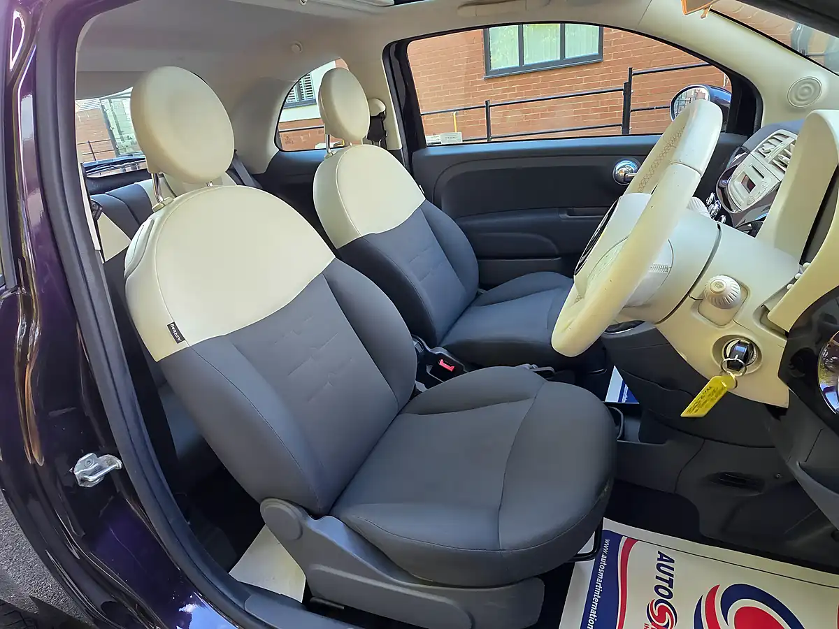 Used 2013 Fiat 500 Lounge Purple - Interior and Exterior details 13
