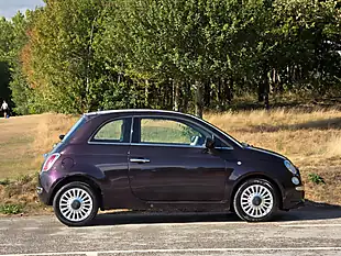 Used 2013 Fiat 500 Lounge Purple - Interior and Exterior details 8