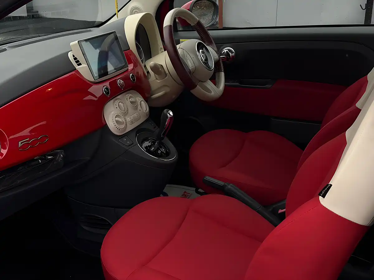 Used 2013 Fiat 500 Lounge Red - Interior and Exterior details 13