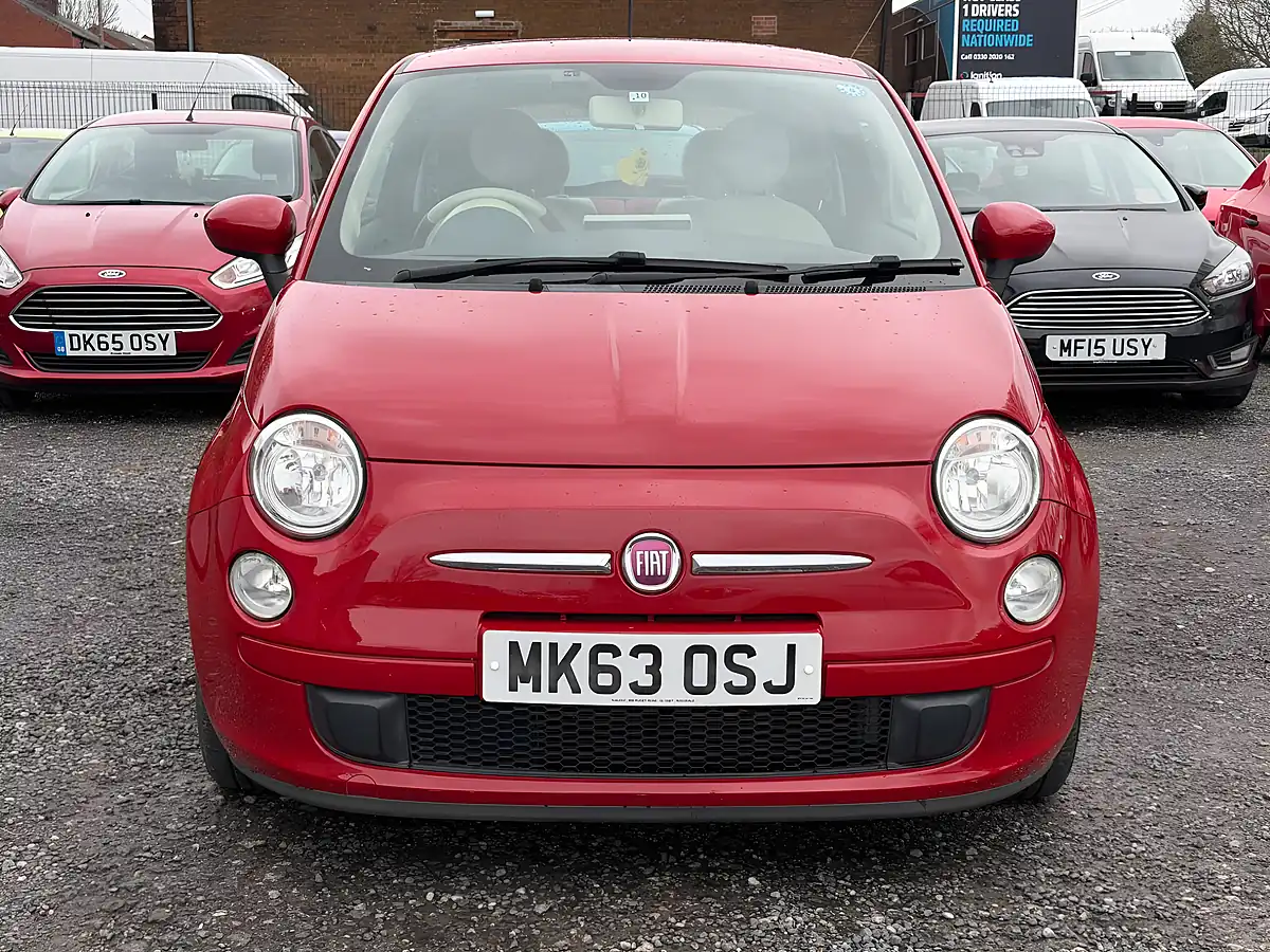 Used 2013 Fiat 500 Lounge Red - Interior and Exterior details 2