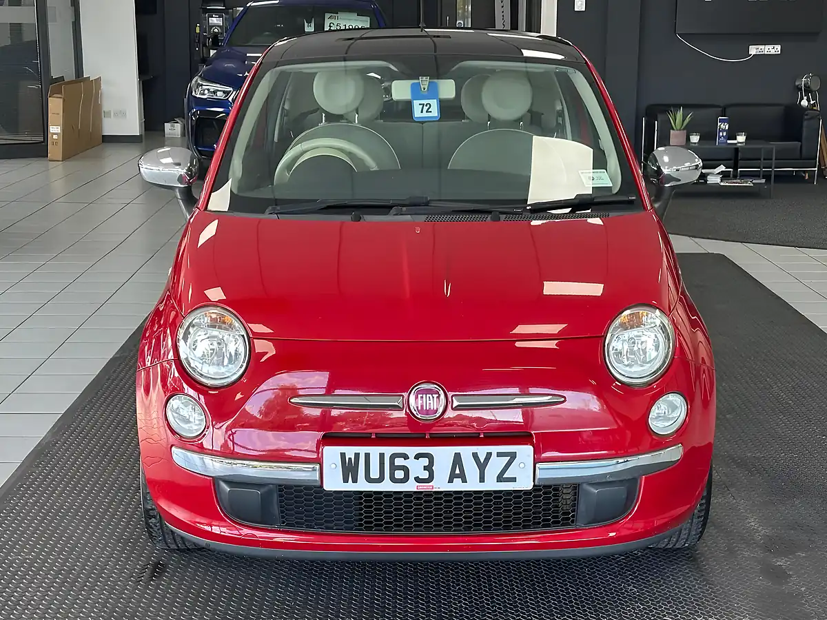 Used 2013 Fiat 500 Lounge Red - Interior and Exterior details 3