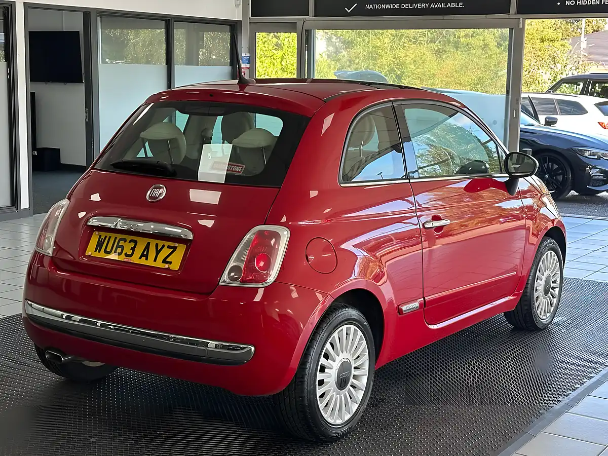 Used 2013 Fiat 500 Lounge Red - Interior and Exterior details 5