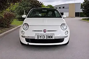 Used 2013 Fiat 500 Lounge White - Interior and Exterior details 3