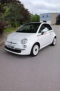 Used 2013 Fiat 500 Lounge White - Interior and Exterior details 4