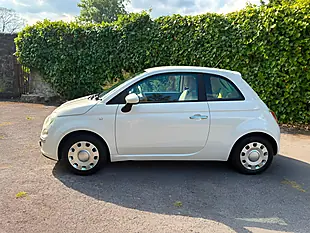 Used 2013 Fiat 500 Lounge White - Interior and Exterior details 16