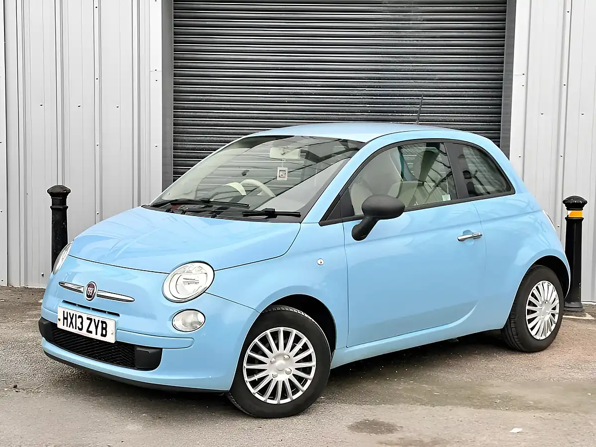 Used 2013 Fiat 500 Pop Blue - Interior and Exterior details 11