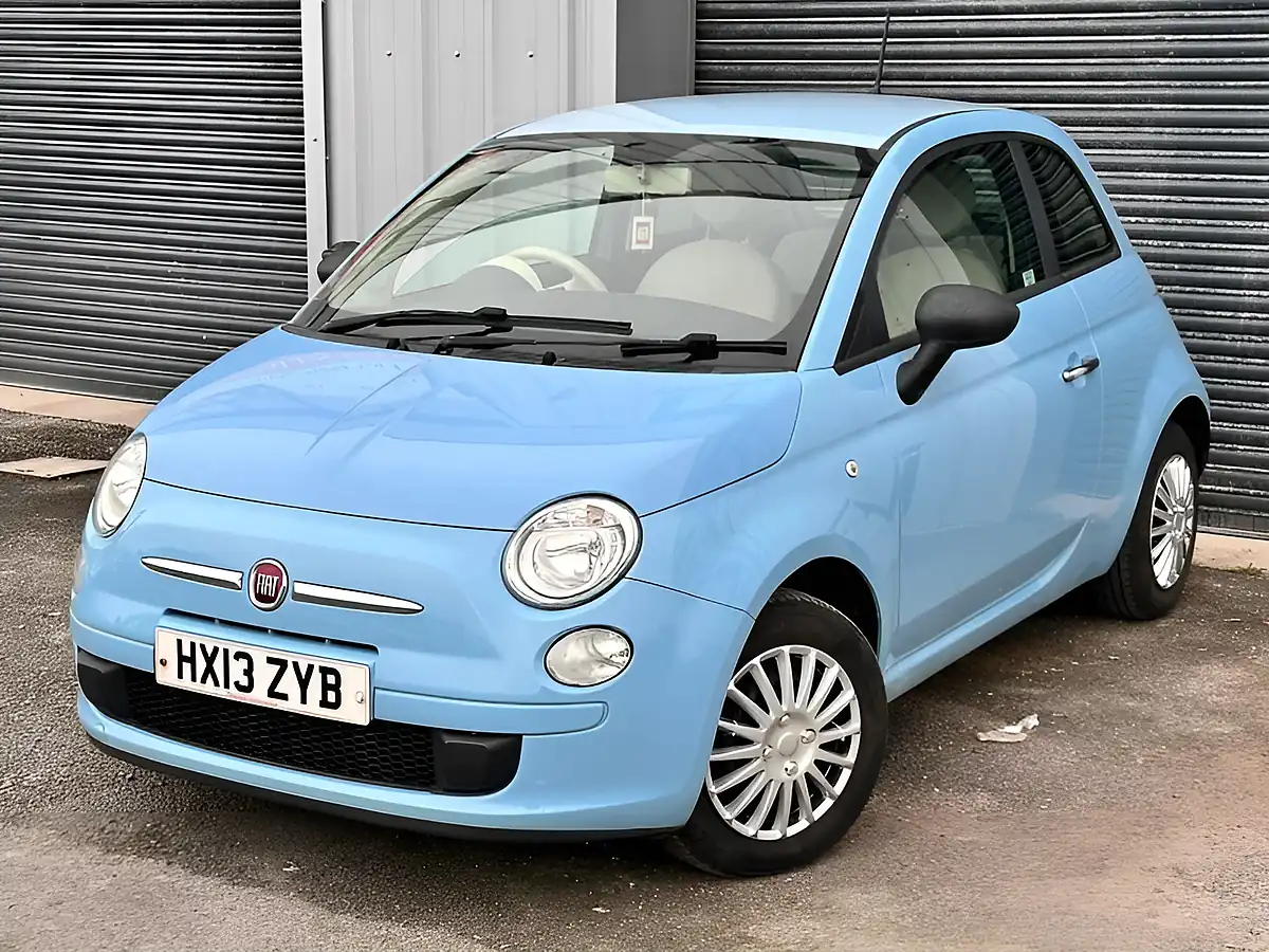 Used 2013 Fiat 500 Pop Blue - Interior and Exterior details 12