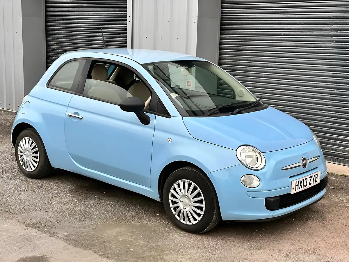 Used 2013 Fiat 500 Pop Blue - Interior and Exterior details 8