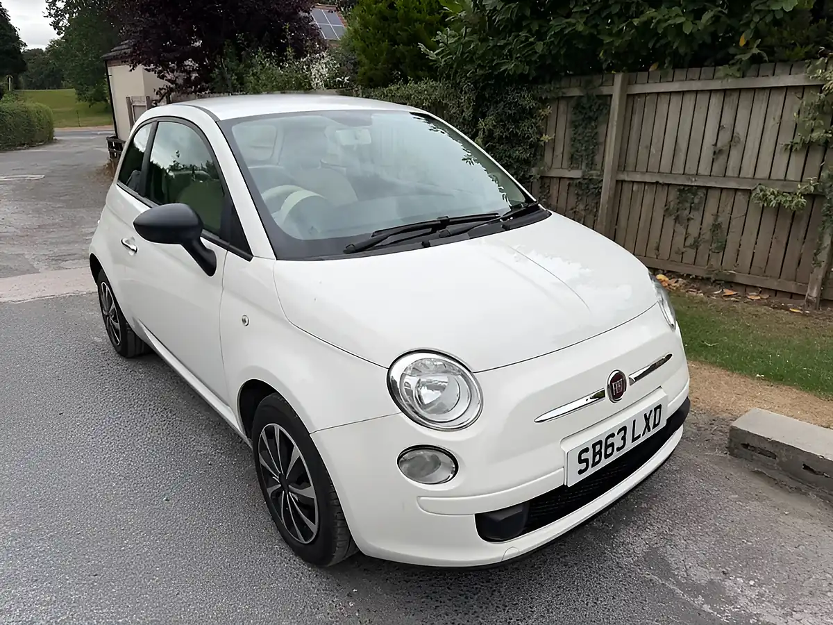 Used 2013 Fiat 500 Pop Euro 6 White - Front View