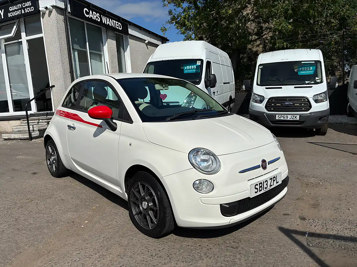 Used 2013 Fiat 500 Pop White - Front View