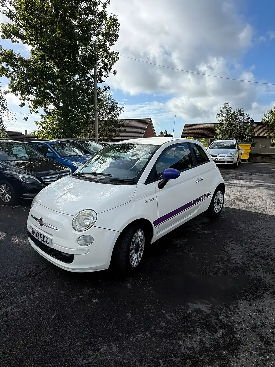 Used 2013 Fiat 500 Pop White - Interior and Exterior details 2