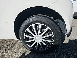 Used 2013 Fiat 500 Pop White - Interior and Exterior details 19
