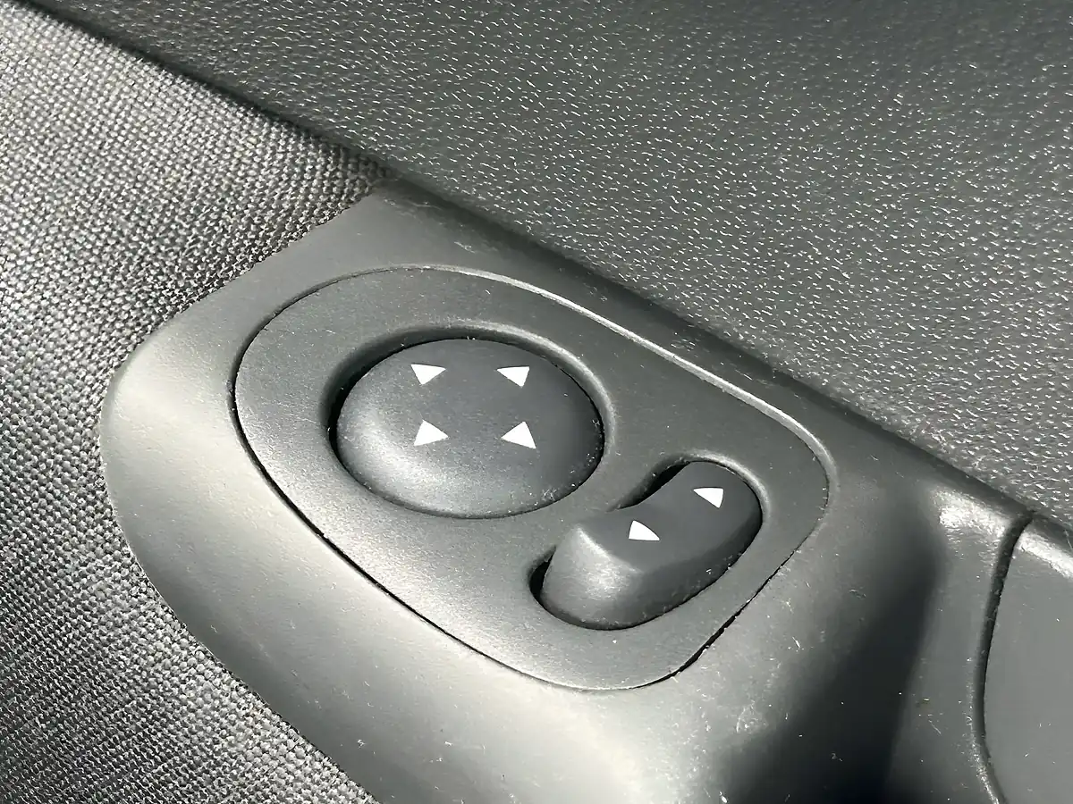 Used 2013 Fiat 500 Popular Purple - Interior and Exterior details 20