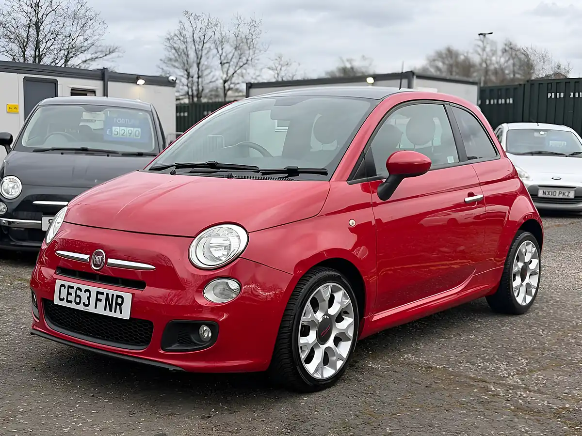 Used 2013 Fiat 500 S Red - Interior and Exterior details 5