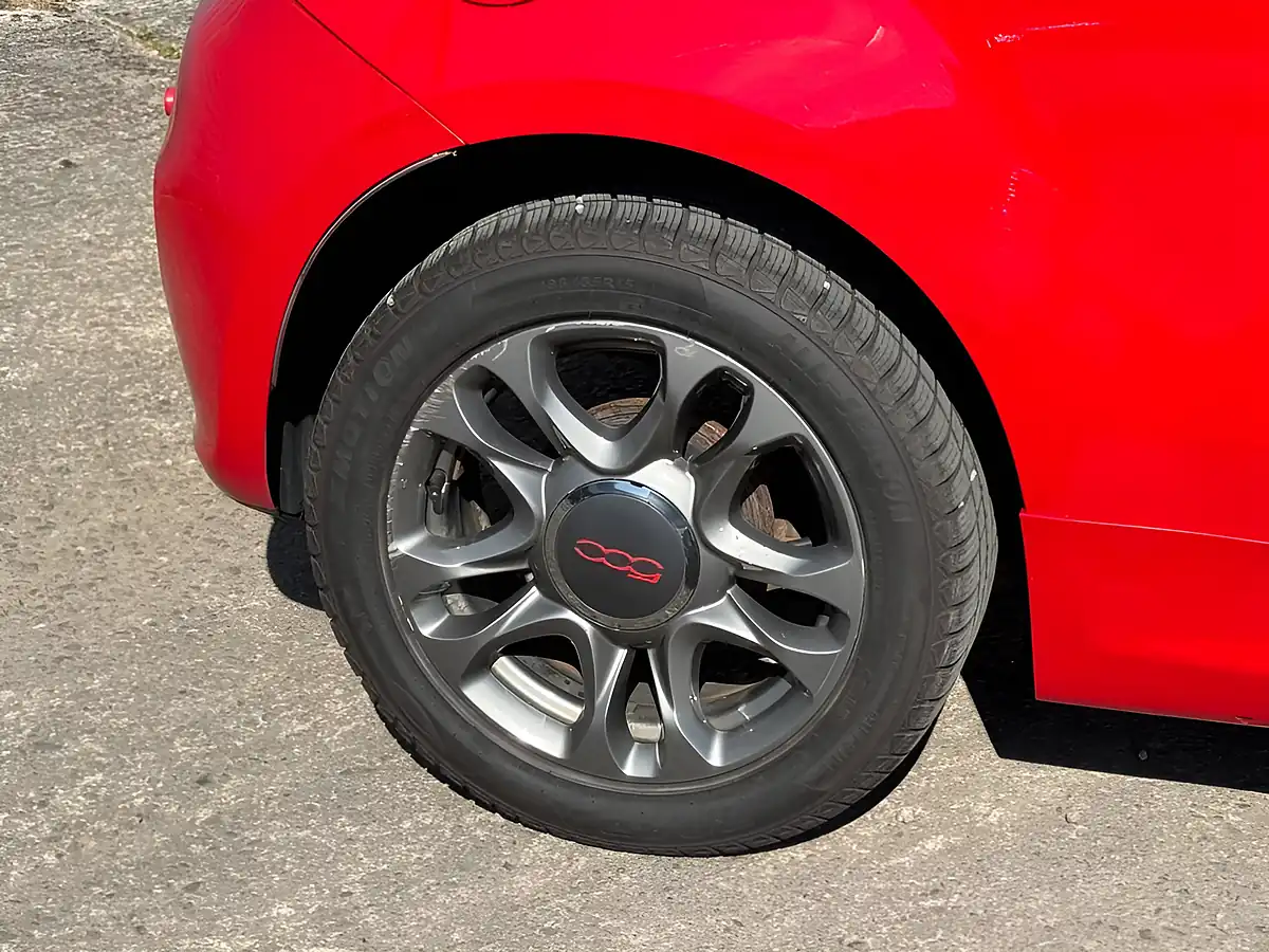 Used 2013 Fiat 500 S Red - Interior and Exterior details 13