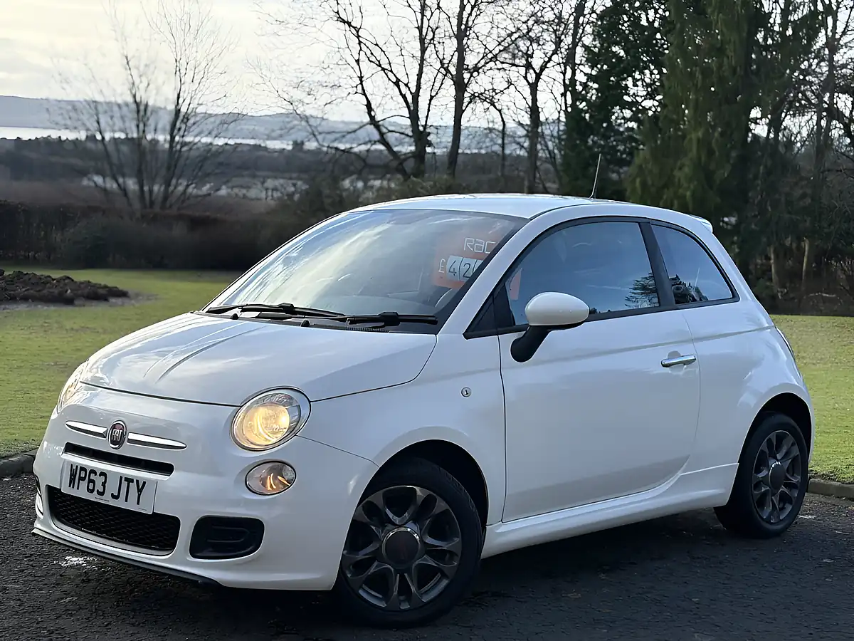 Used 2013 Fiat 500 S White - Front View