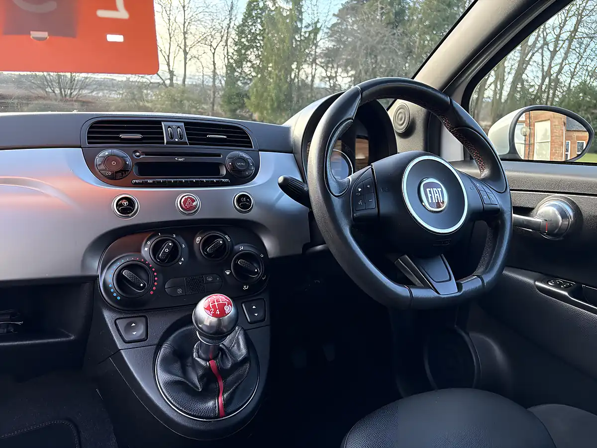 Used 2013 Fiat 500 S White - Interior and Exterior details 13