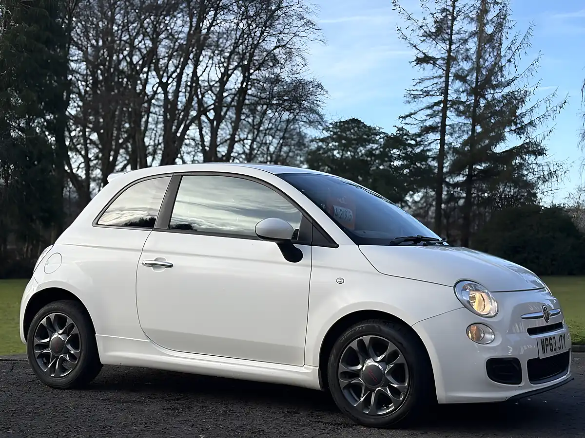 Used 2013 Fiat 500 S White - Interior and Exterior details 14
