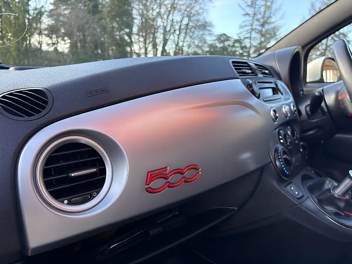Used 2013 Fiat 500 S White - Interior and Exterior details 16
