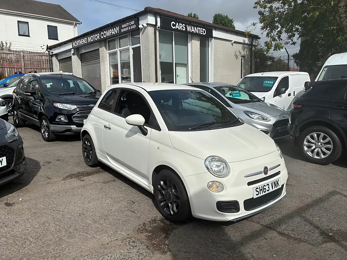 Used 2013 Fiat 500 S White - Front View