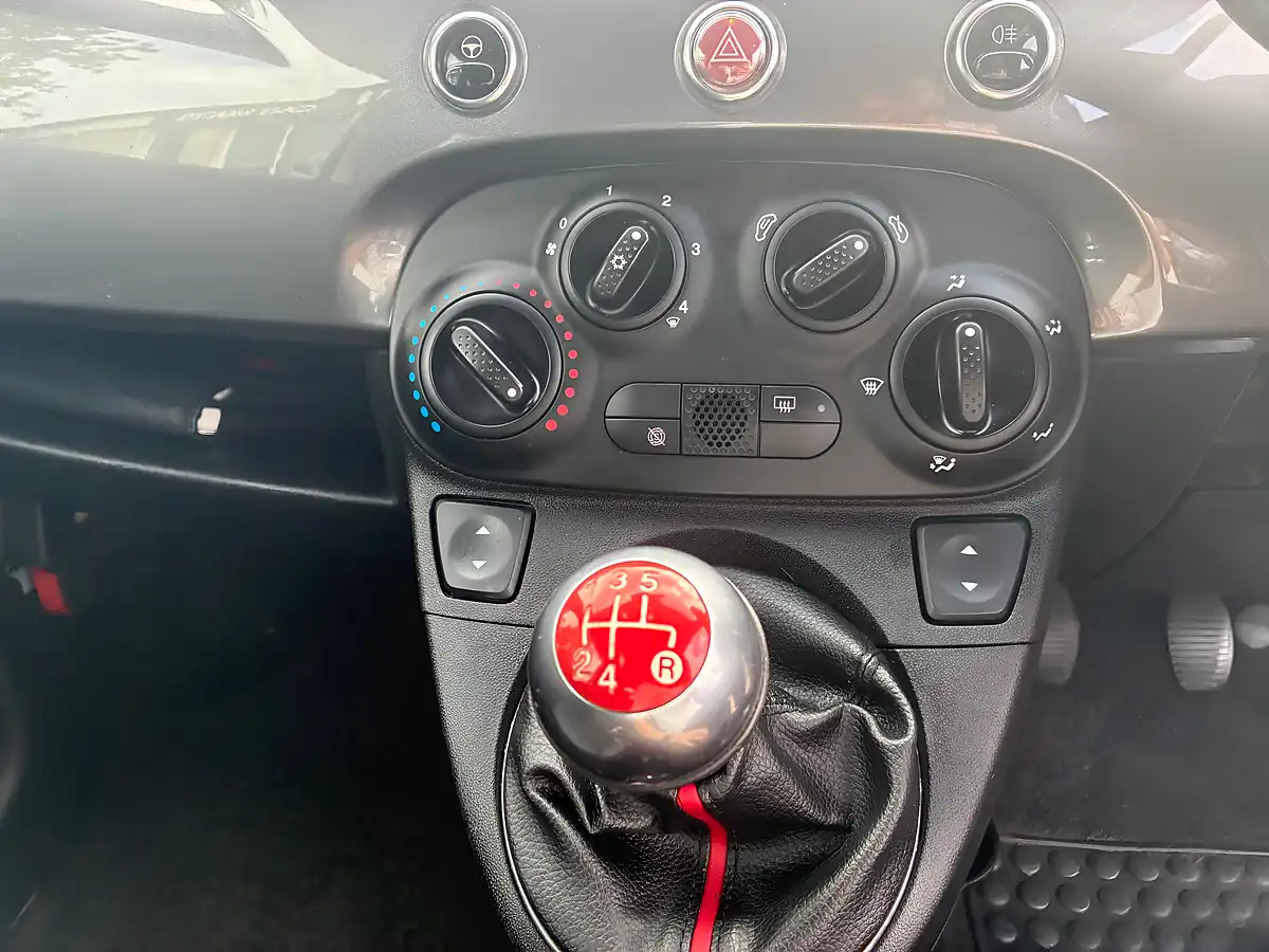Used 2013 Fiat 500 S White - Interior and Exterior details 14