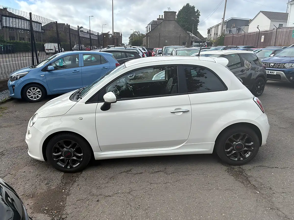 Used 2013 Fiat 500 S White - Interior and Exterior details 6