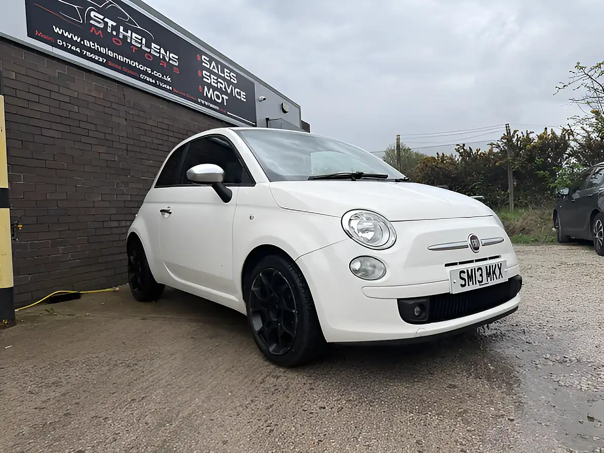 Used 2013 Fiat 500 Street White - Interior and Exterior details 3