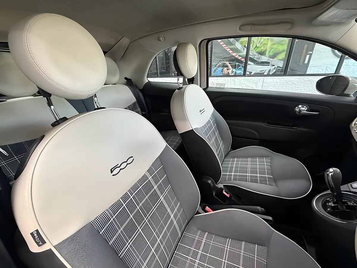 Used 2013 Fiat 500c Lounge Beige - Interior and Exterior details 7