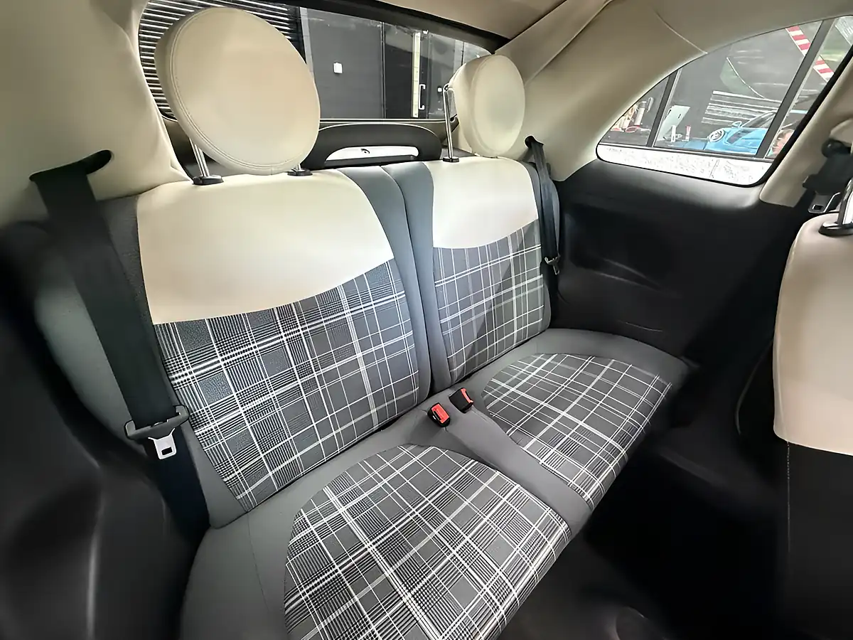 Used 2013 Fiat 500c Lounge Beige - Interior and Exterior details 9