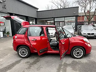 Used 2013 Fiat 500L Lounge Red - Interior and Exterior details 10