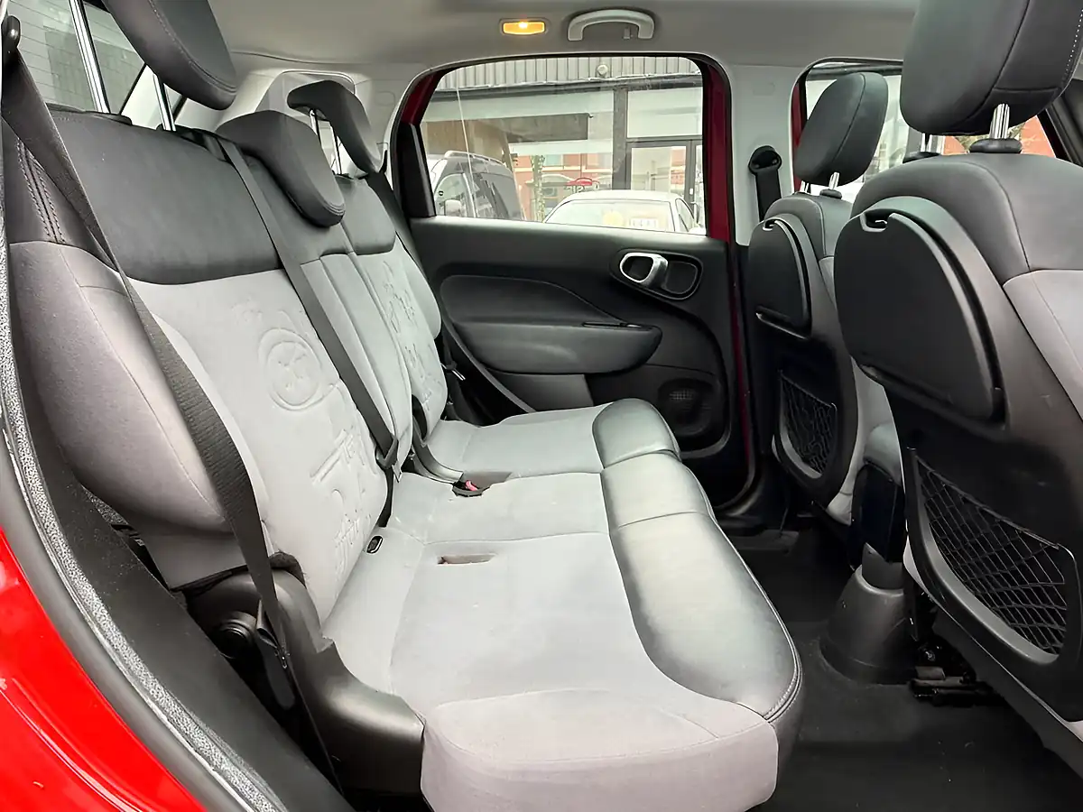 Used 2013 Fiat 500L Lounge Red - Interior and Exterior details 13