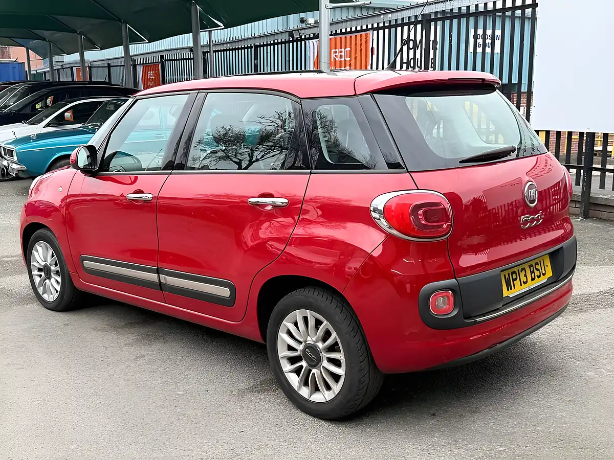 Used 2013 Fiat 500L Lounge Red - Interior and Exterior details 7
