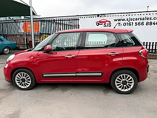 Used 2013 Fiat 500L Lounge Red - Interior and Exterior details 8