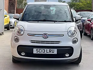 Used 2013 Fiat 500L Lounge White - Interior and Exterior details 2