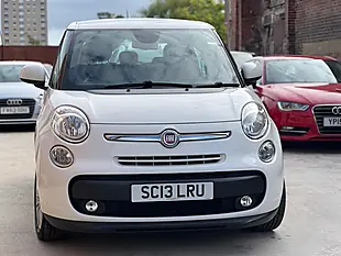 Used 2013 Fiat 500L Lounge White - Interior and Exterior details 3