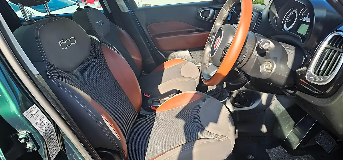 Used 2013 Fiat 500L Trekking Green - Interior and Exterior details 13