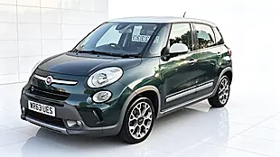 Used 2013 Fiat 500L Trekking Green - Interior and Exterior details 2